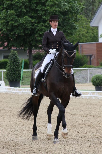Birgit-Wientzek-Plaege-ForCompliment-big-647